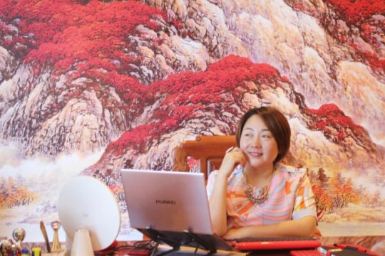 数字音视工程网 | 专访J9集团平台(china)公司官网掌舵人龙平芳：登高望远天地阔，肝胆相照一心同